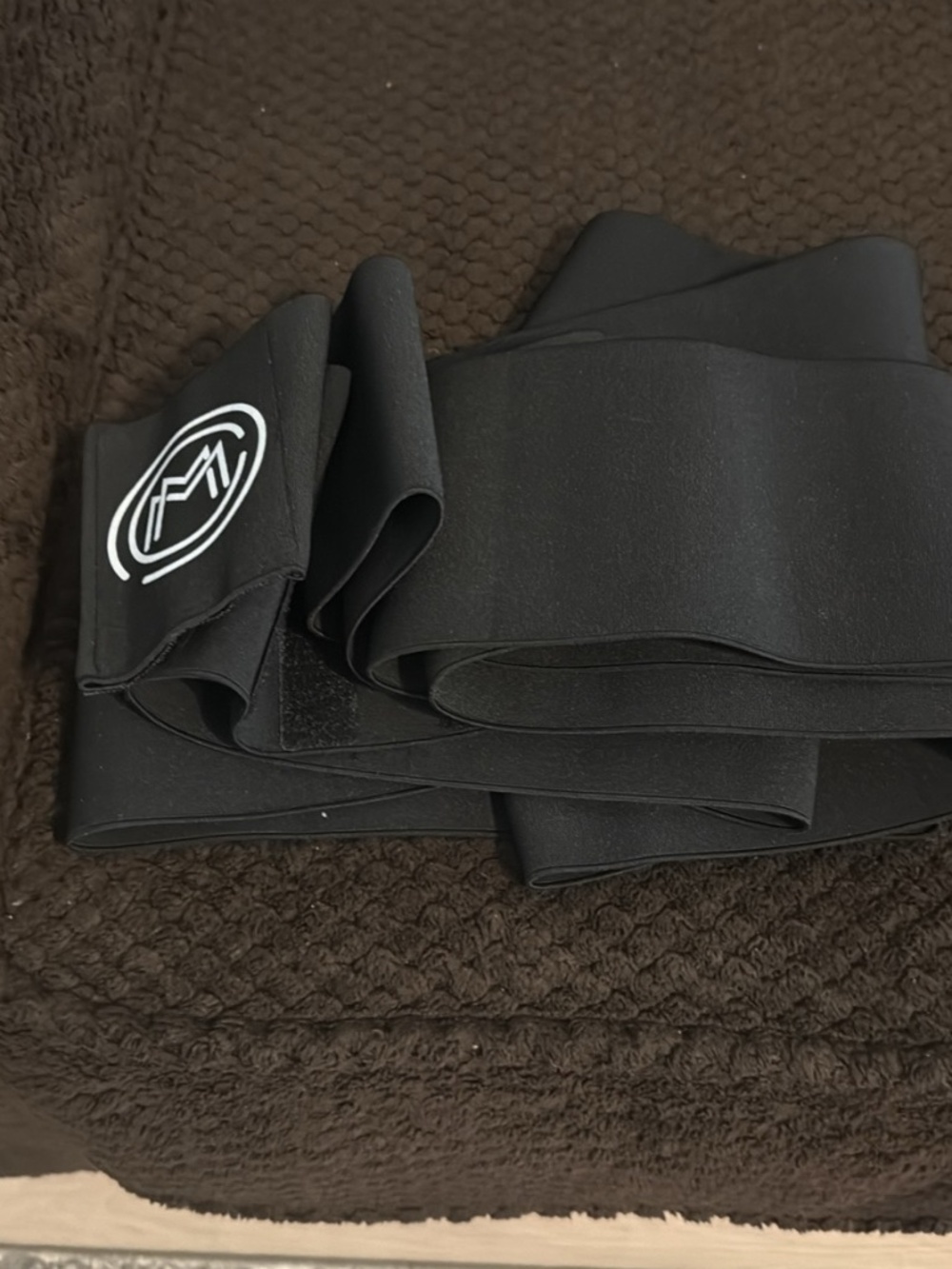 What Waist waist trainer.. One Size fits All